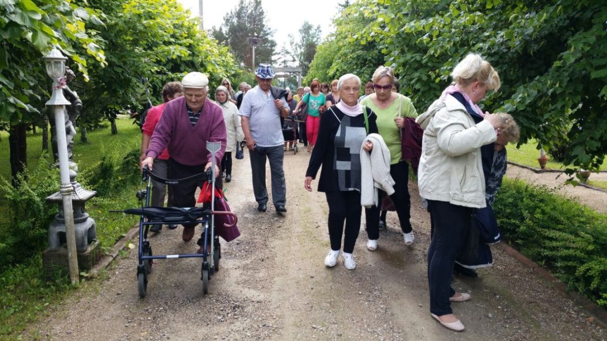 labdatrības PROJEKTS 